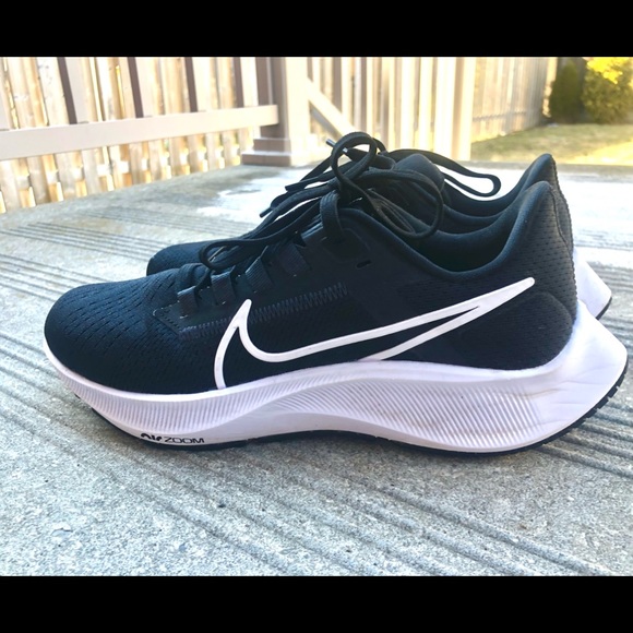 Nike Air Zoom Pegasus 38  size: 6 - Picture 3 of 4